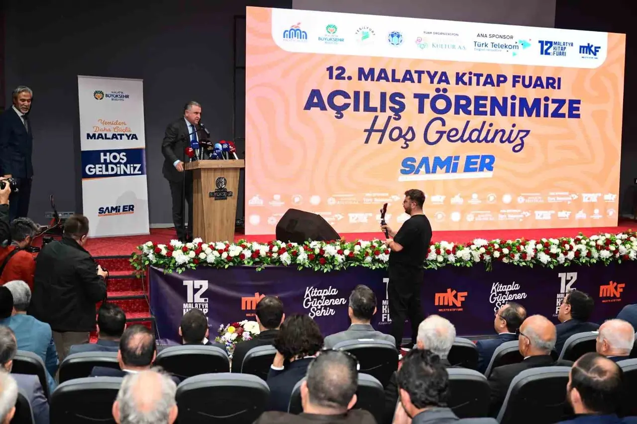 12. Malatya Anadolu Kitap ve Kültür Fuarı açıldı