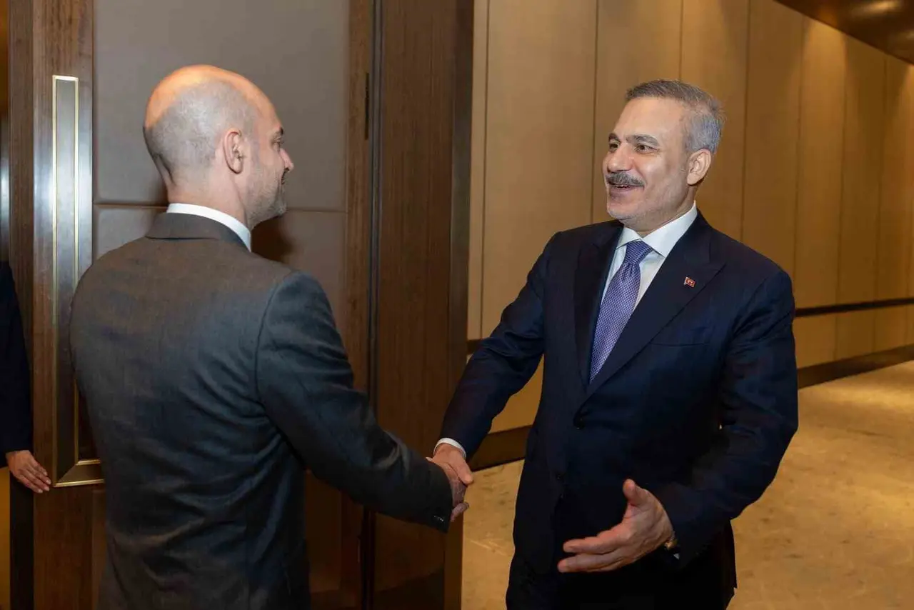 Bakan Hakan Fidan, Fransız mevkidaşı Barrot ile İstanbul’da görüştü