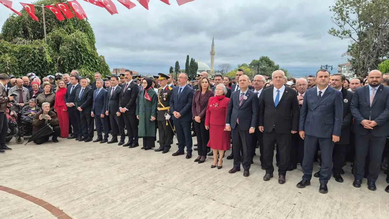 Tekirdağ’da Cumhuriyet Bayramı töreni