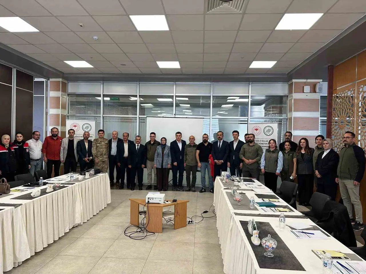 Adilcevaz’da ‘Arin Gölü Revize Çalıştayı’ düzenlendi