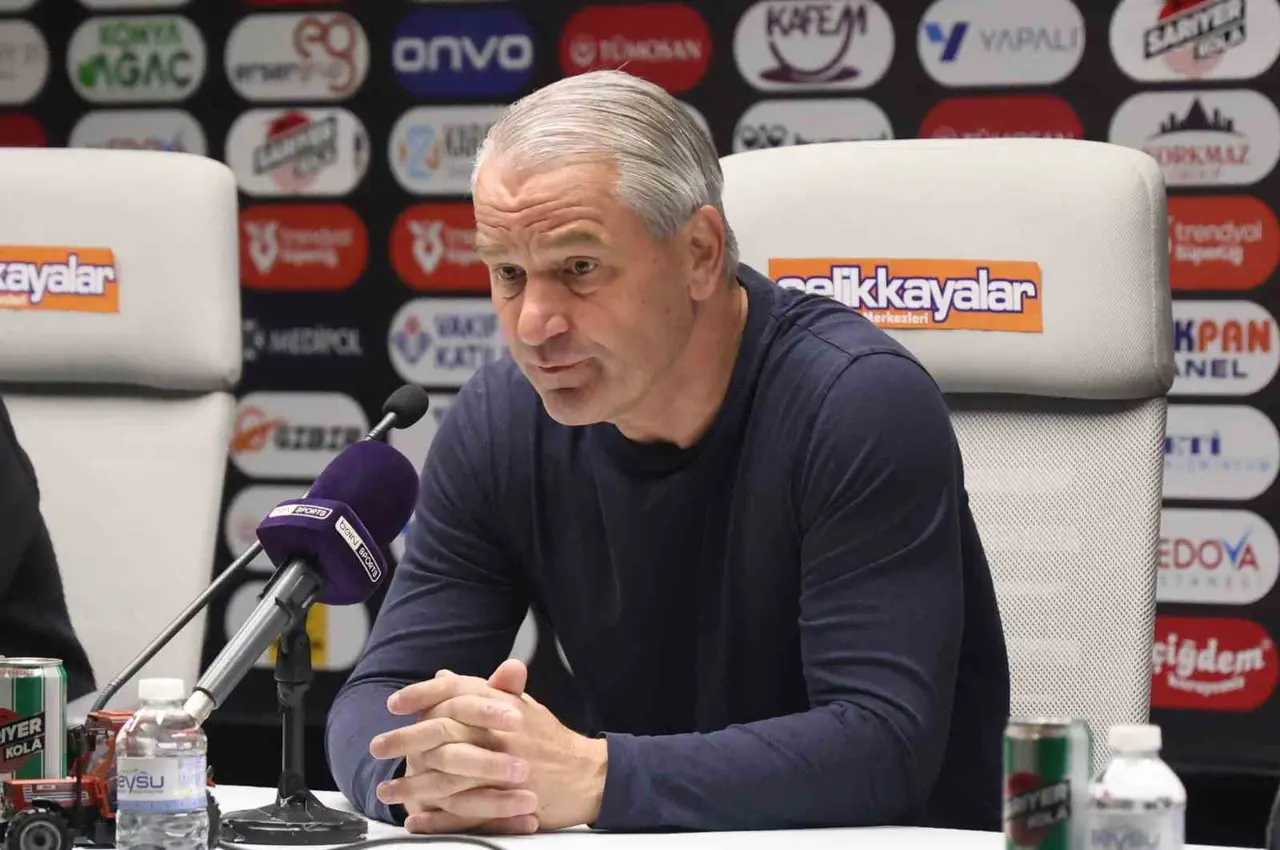Bernd Storck: "Böyle basit goller yemek bizim takımımıza yakışmadı"