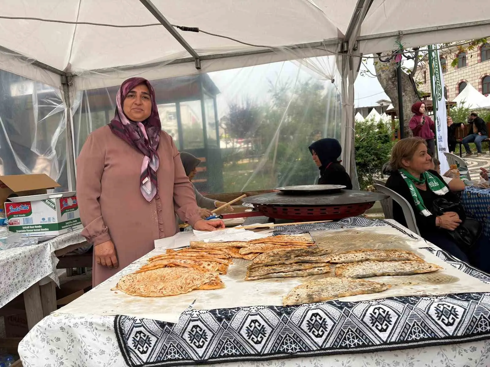 Osmaniye’de zeytin festivaline traktör çekme yarışması damga vurdu