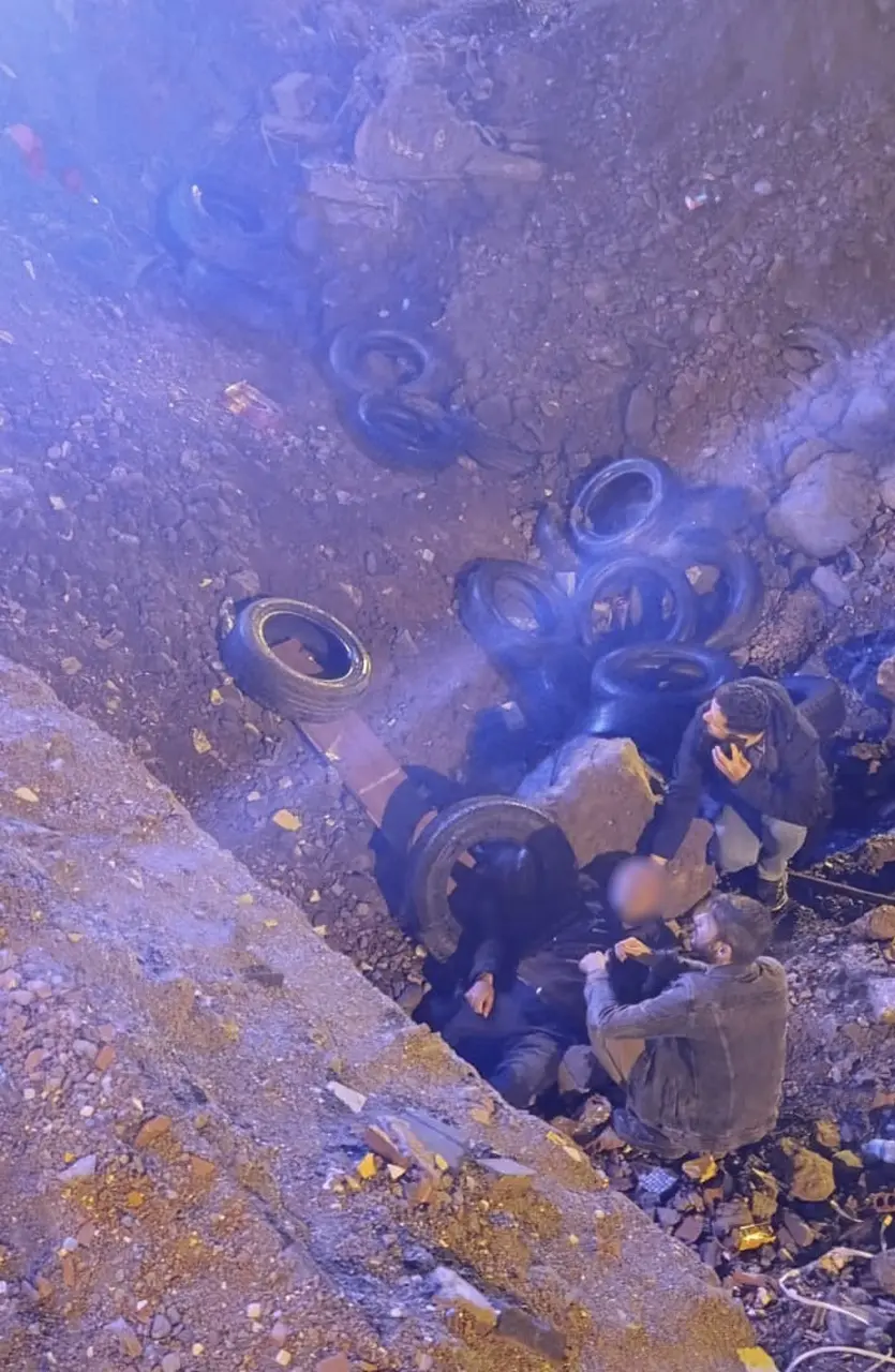 Muş’ta açık bırakılan kazı alanına düşen yaşlı adam yaralandı