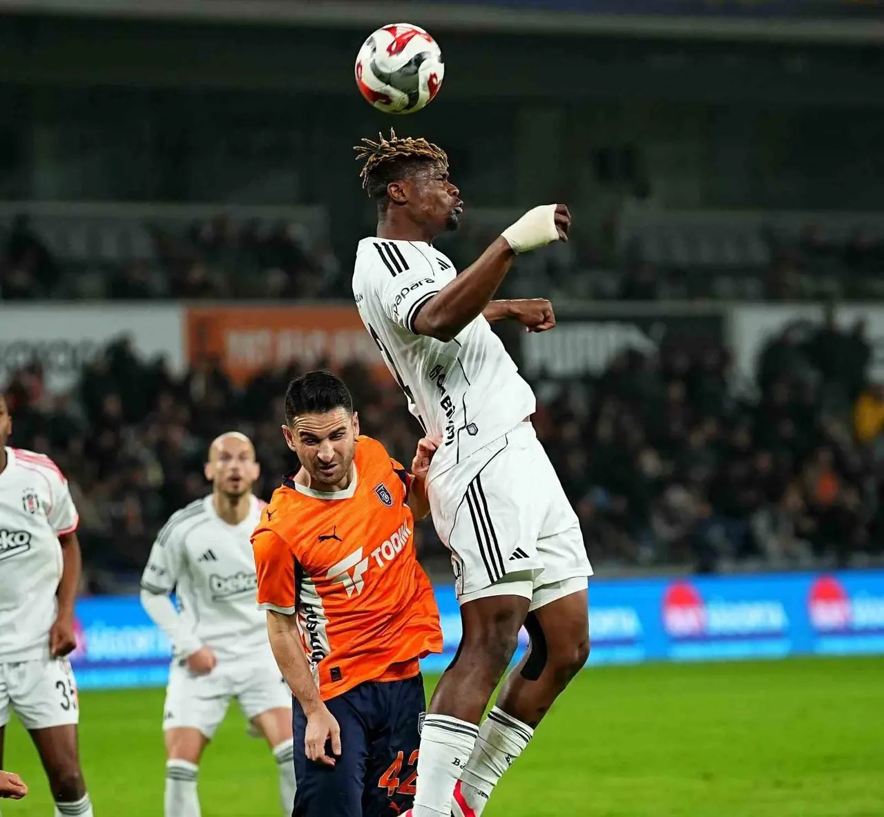 Beşiktaş ile Başakşehir, 25. randevuda
