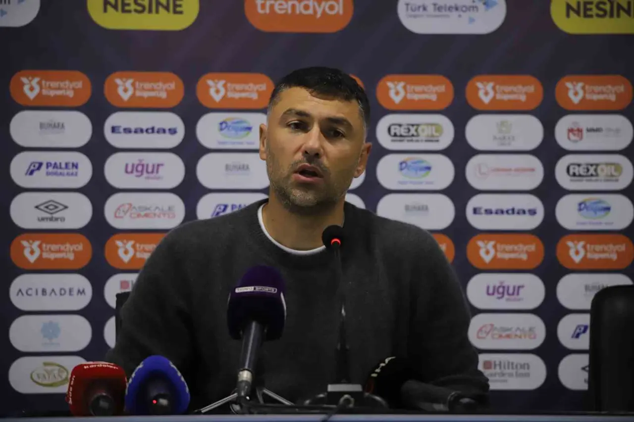 Burak Yılmaz: "Ayaklarımız yere basacak"