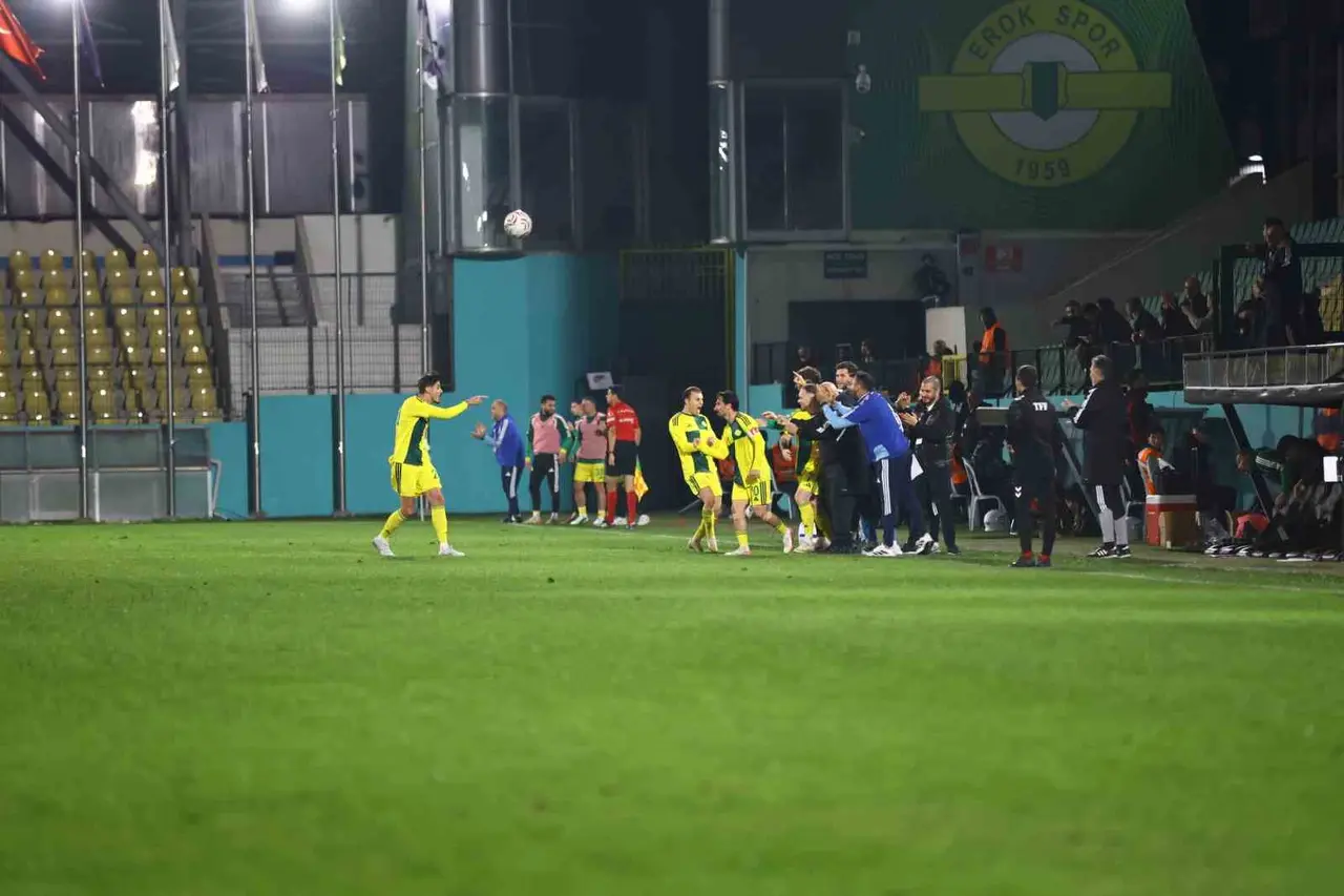 Trendyol 1. Lig: Esenler Erokspor: 3 - Ankara Keçiörengücü: 2