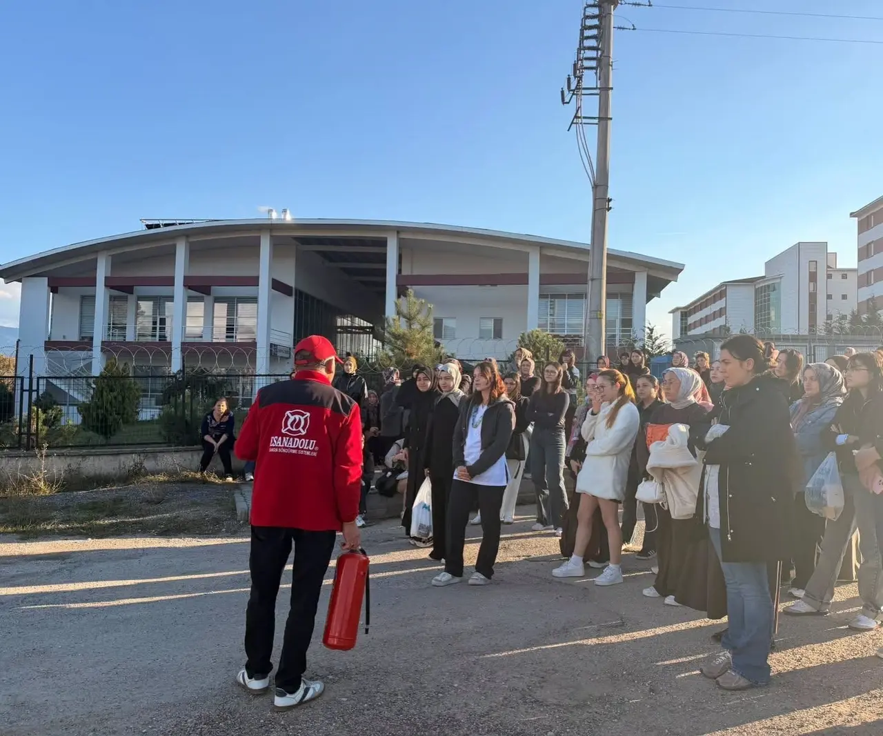 Bolu’da deprem ve yangın tatbikatı gerçekleştirildi
