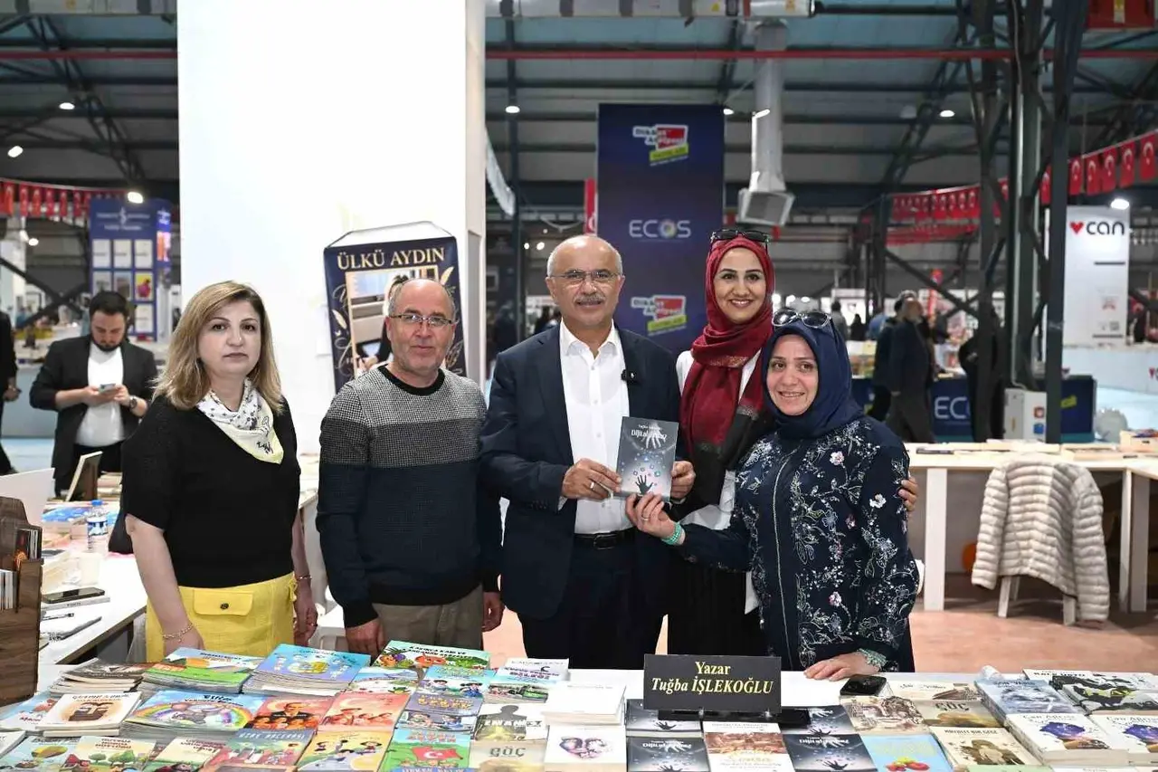 Başkan Er: "Kitap fuarımız Malatya’nın yeniden ayağa kalkışının bir parçası"
