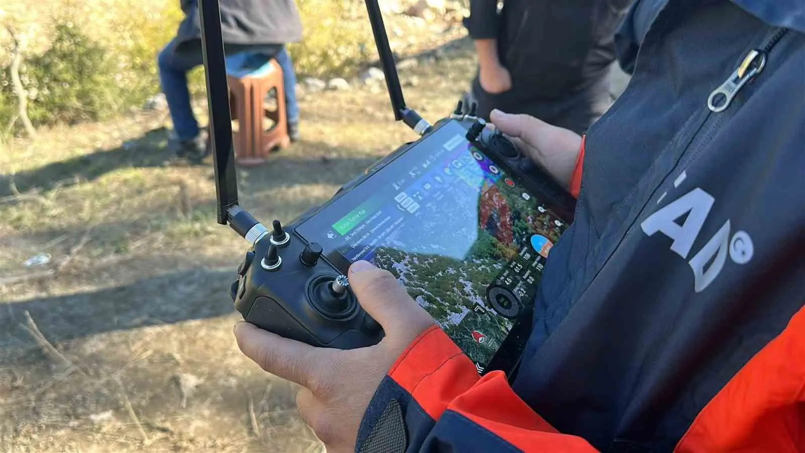 Yazılı Kanyon’da mahsur kalanlar için dev milli dron ile erzak gönderiliyor