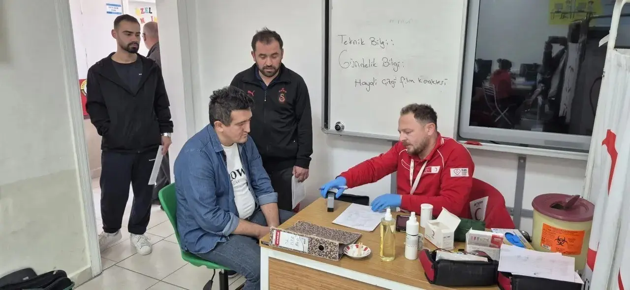 Gerze’de hayat kurtaran kan bağışı kampanyası