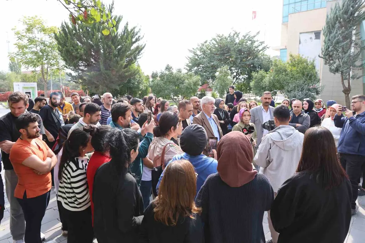 Operasyon ve dev cezanın ardından Elazığ Özel Medikal Hospital’de maaş isyanı