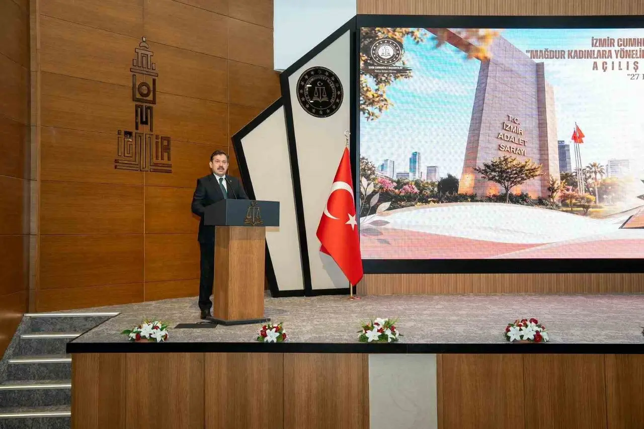 İzmir Cumhuriyet Başsavcılığından kadınların adalete erişimini güçlendirecek proje