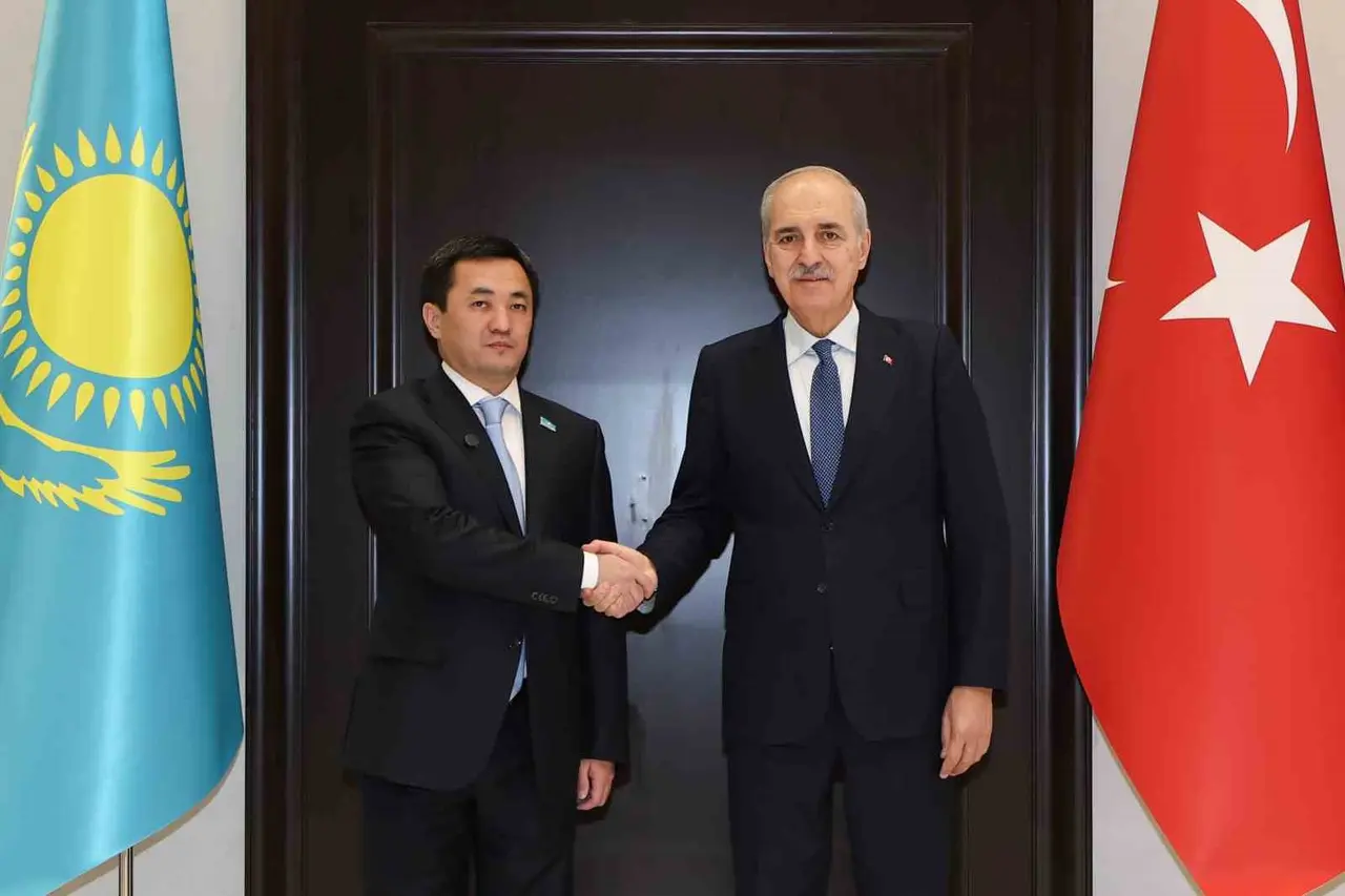 TBMM Başkanı Kurtulmuş, Bişkek’te Kazakistan Kurultay Başkanı Dadebay ile görüştü