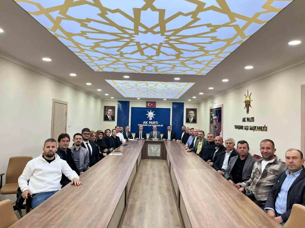 Başkan Özel: "Bizim gündemimiz Yenişehir, önceliğimiz hizmet"
