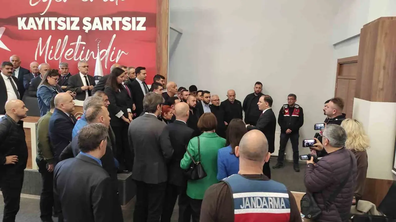 Zonguldak’ta olaylı İl Genel Meclisi seçimi davasında sanıklar suçlamaları reddetti