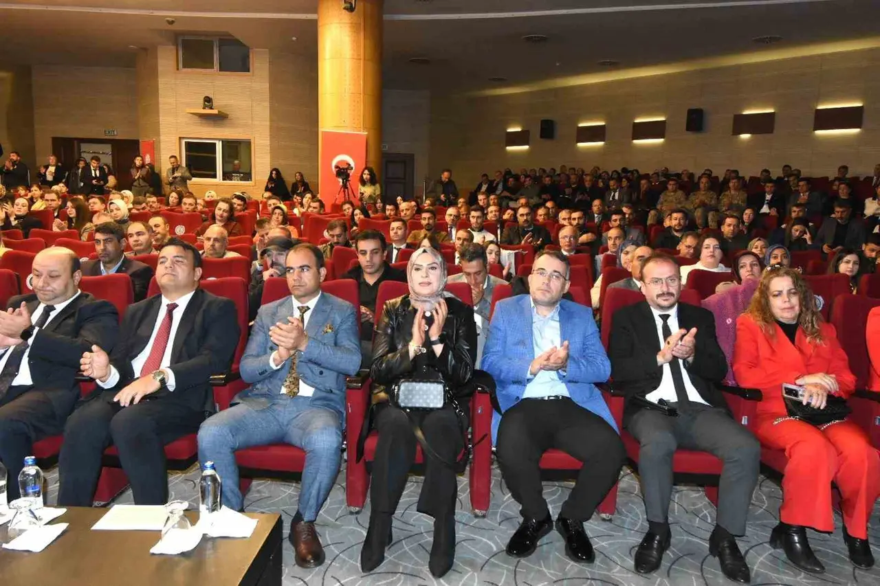 İletişim Başkanlığı’ndan Erzurum’da "İletişim Yüzyılı" seferberliği