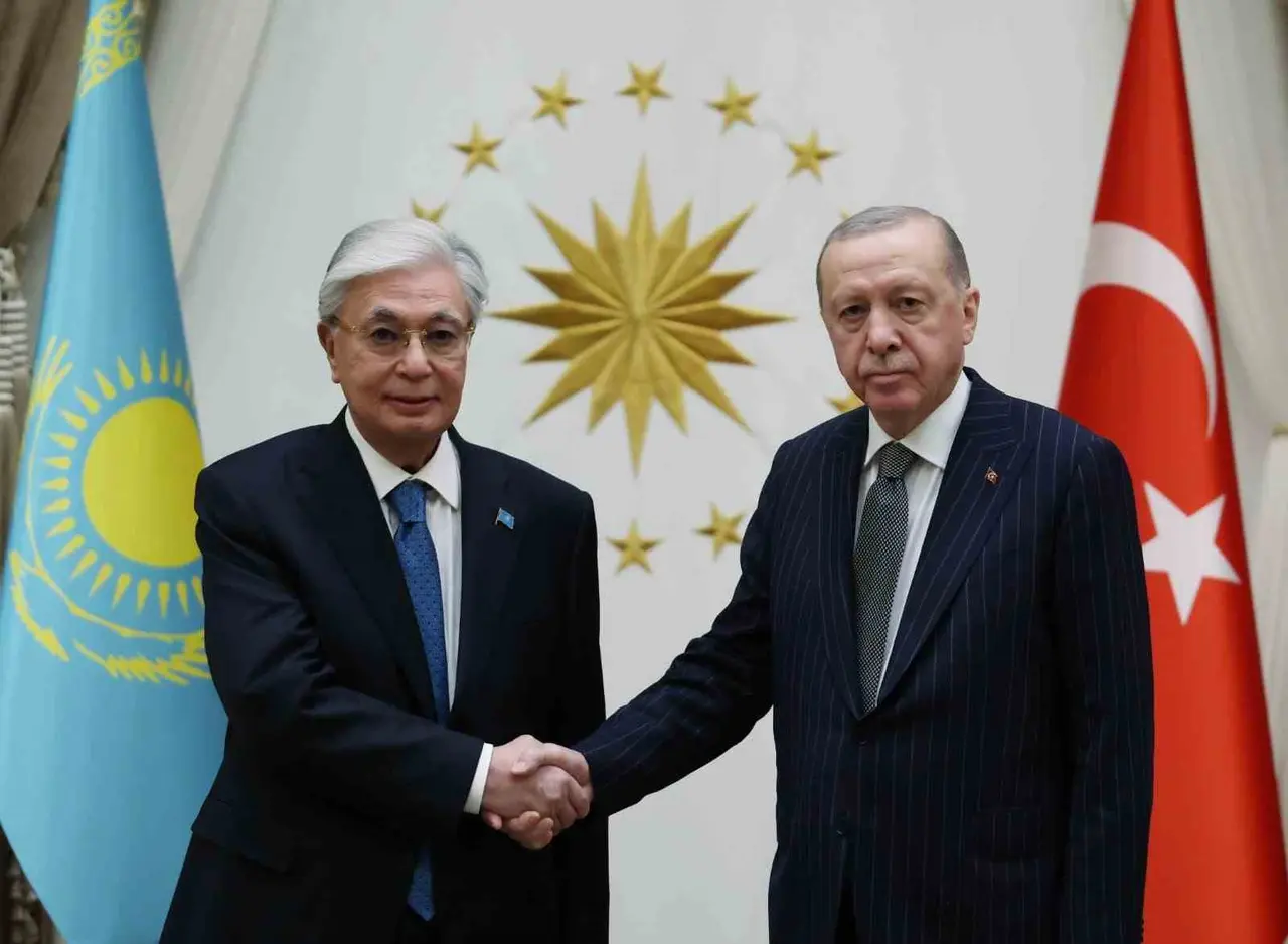 Cumhurbaşkanı Erdoğan, Kazakistan Cumhurbaşkanı Tokayev ile görüştü