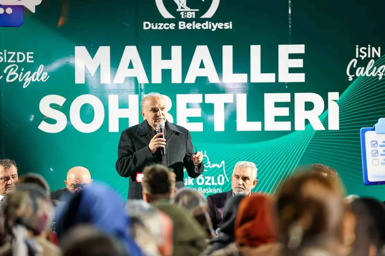 Başkan Özlü Sarayyeri Mahallesi’nde halkla buluştu
