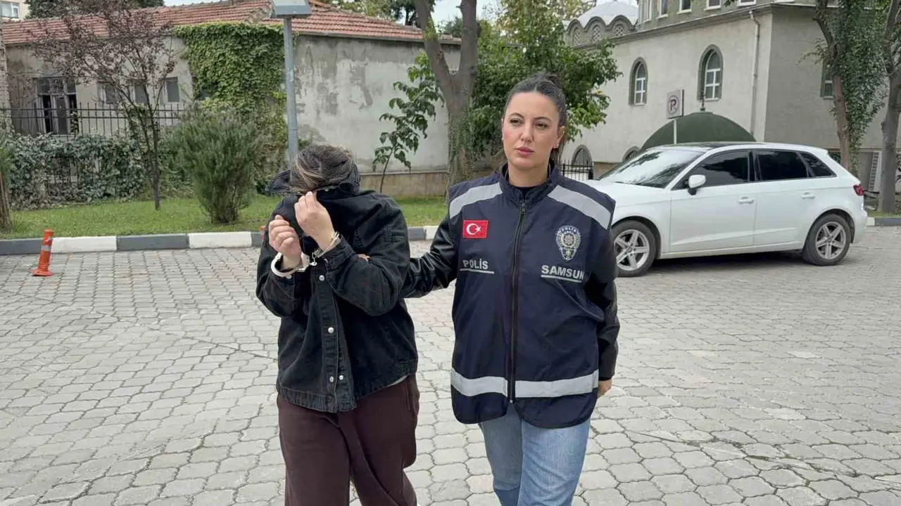 Baktığı yaşlı kadının hesabından kendi hesabına 78 bin lira aktardı, tutuklandı