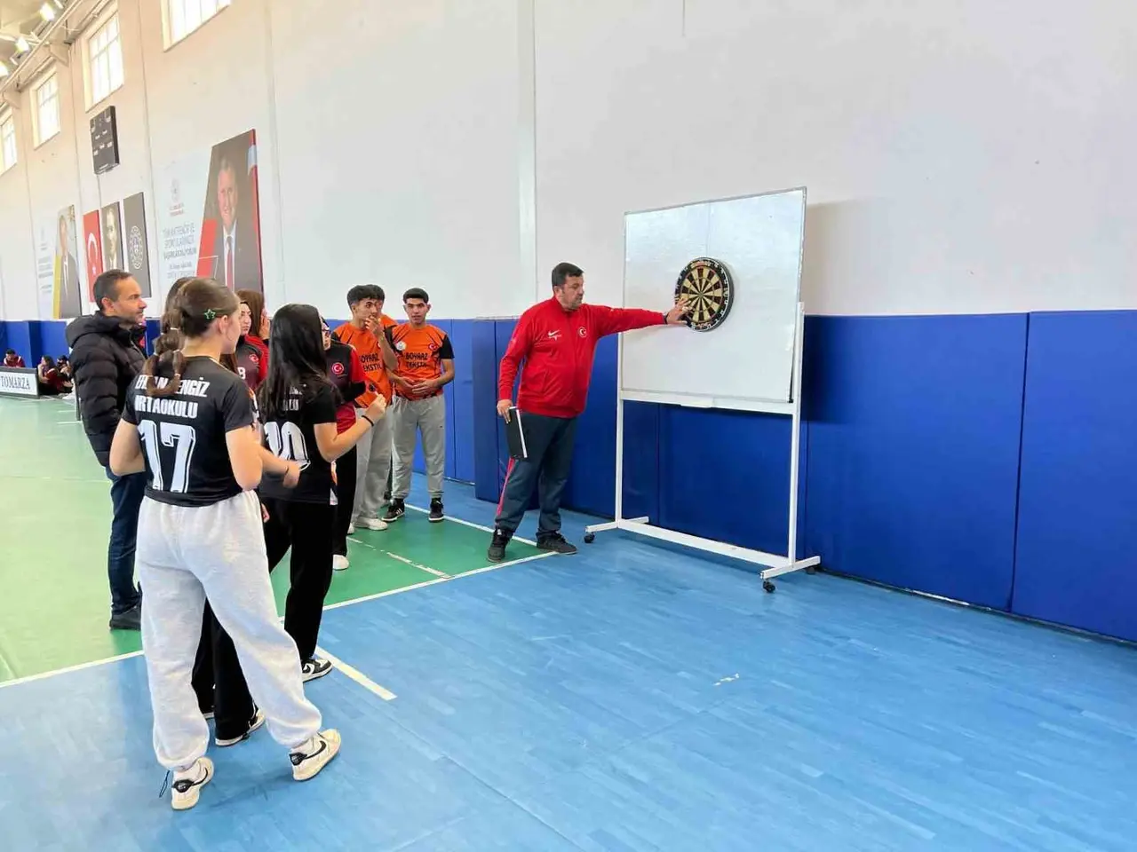 Tomarza’da Cumhuriyet Kupası turnuvası yapıldı
