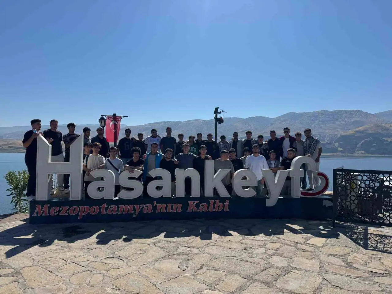 Düzceli gençler Hasankeyf’in tarihi mirasını keşfetti