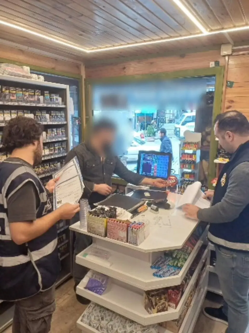 Artvin’de okul çevrelerinde tütün denetimi