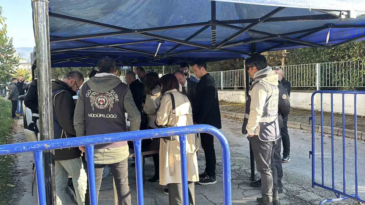 Tanju Özcan: "Serbest kalmak istiyorum"