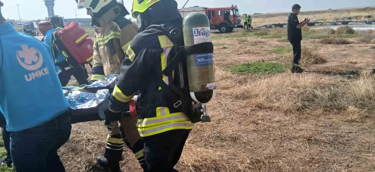 GAP Havalimanında gerçeği aratmayan yangın ve kurtarma tatbikatı