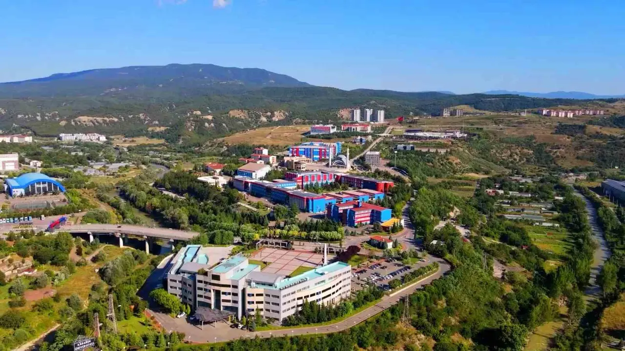 KBÜ, ScholarGPS 2026 sıralamasında Türkiye’de 29’uncu oldu