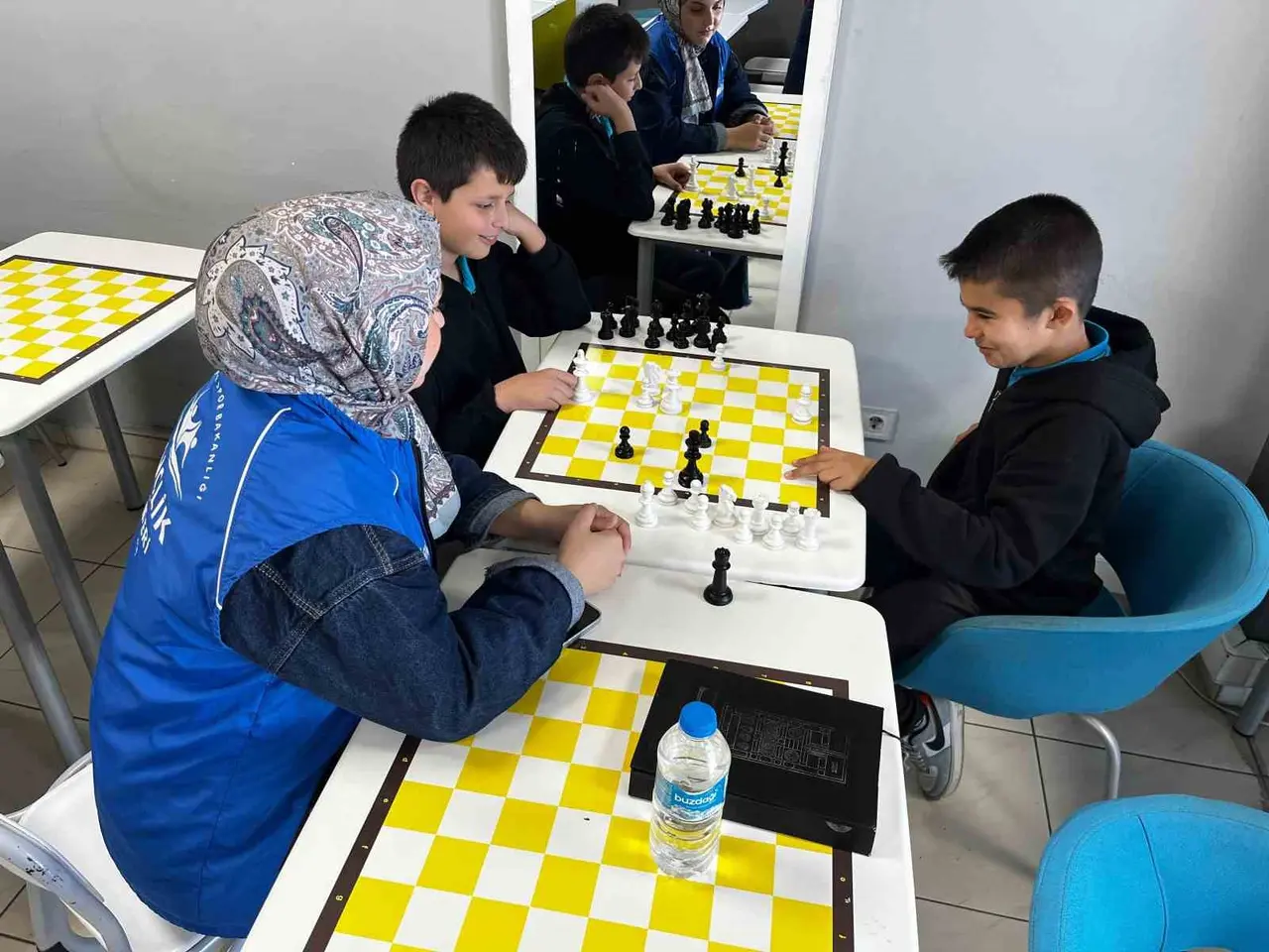 Ortaokul öğrencileri keyifli bir gün geçirdi