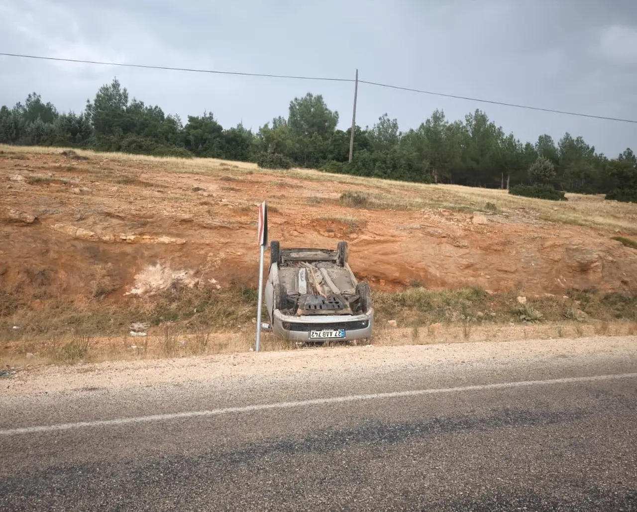 Adıyaman’da otomobil takla attı