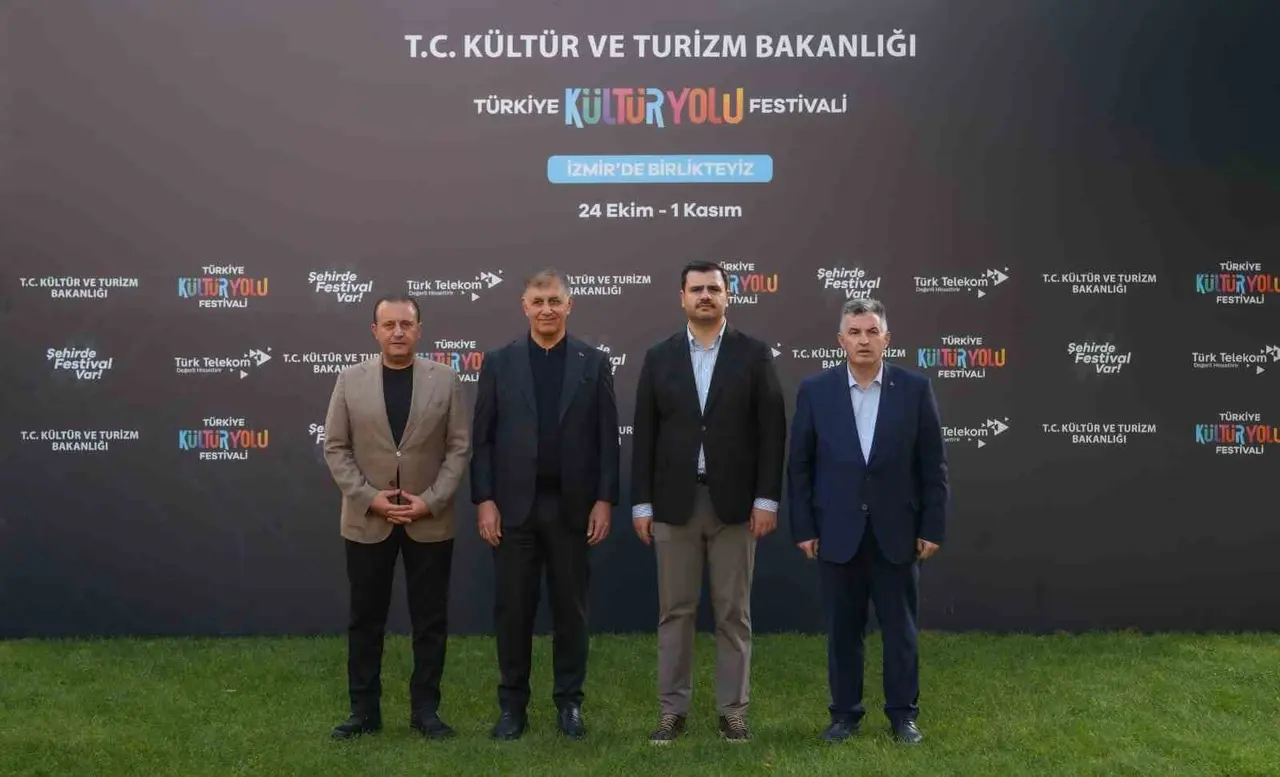 AK Parti Genel Sekreteri İnan: "İzmir Kültür Yolu Festivali, kültür ve sanat buluşmasıdır"