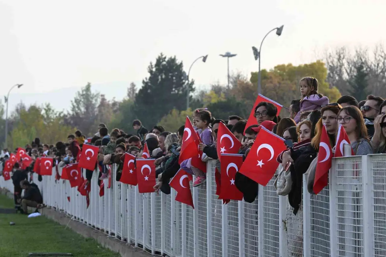 46. Cumhuriyet Koşusu ile 88. Cumhurbaşkanlığı Koşusu yapıldı