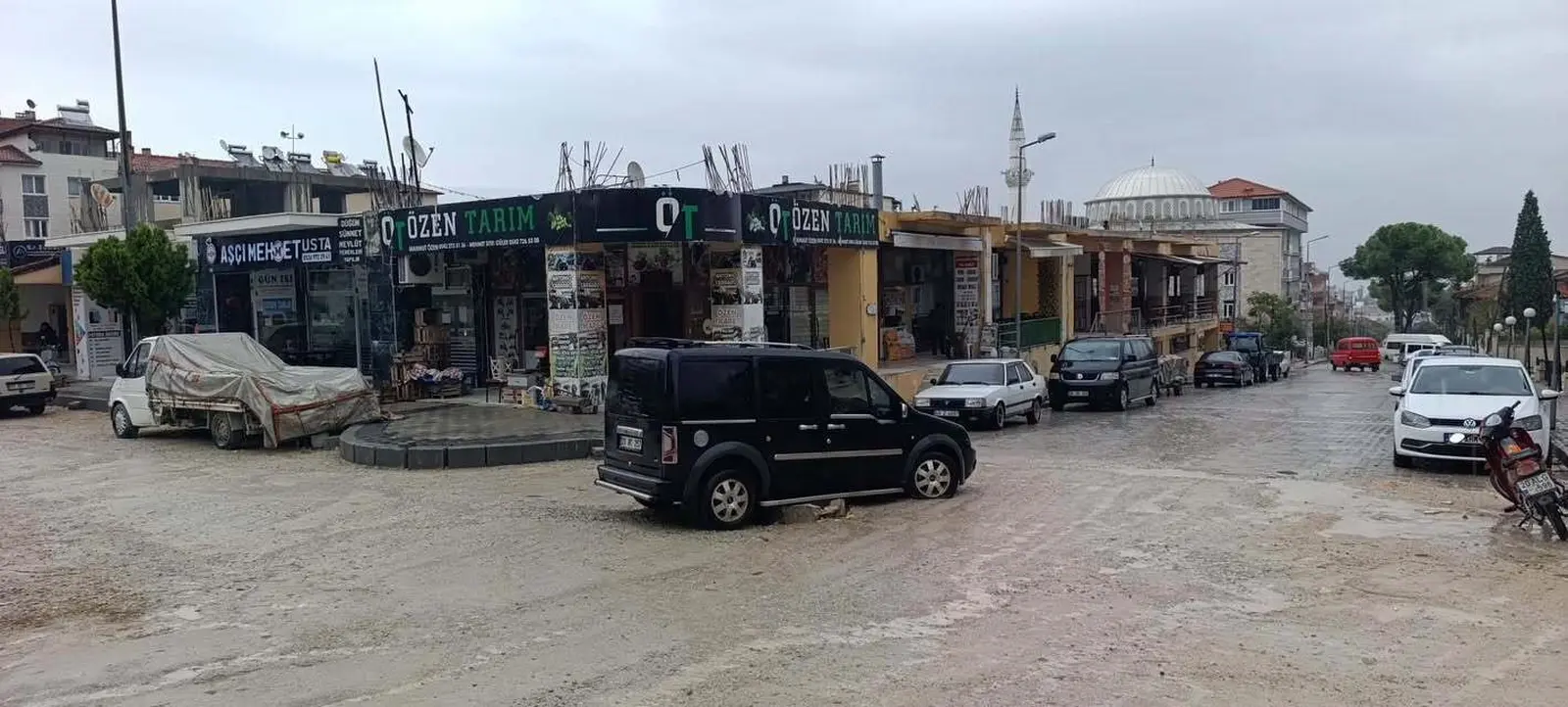 Buldan’da önlemsiz yol çalışması kazaya davetiye çıkarıyor