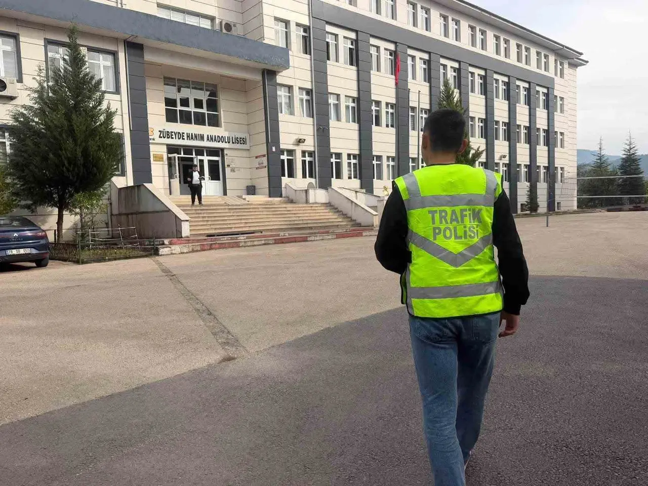 Karabük’te okul çevrelerinde güvenlik denetimleri sürüyor
