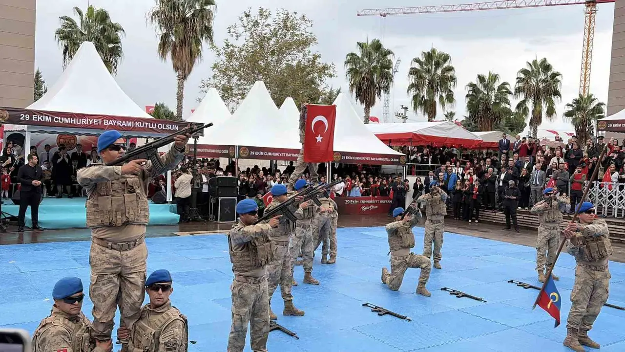 Osmaniye’de Cumhuriyet Bayramı’nın 103’üncü yılı coşkuyla kutlandı