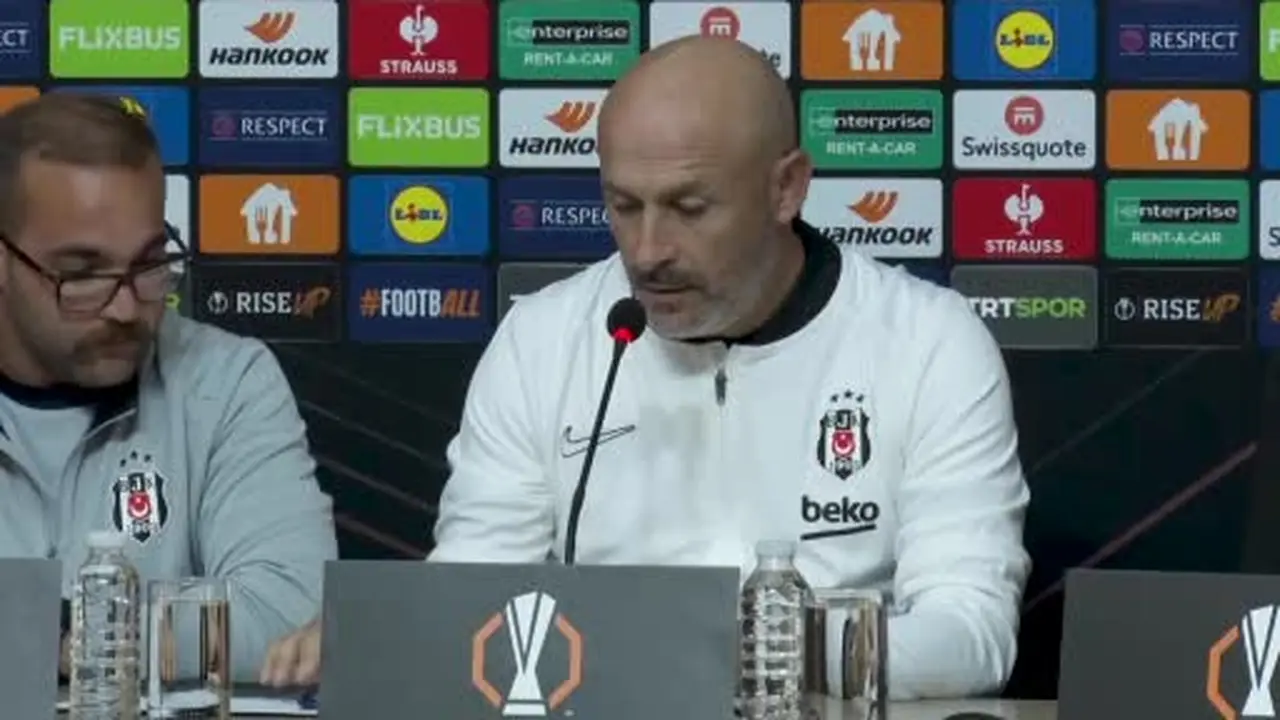 Vincenzo Italiano: "Yarın çıkacak 11, Crystal Palace’a büyük rahatsızlık verecek"