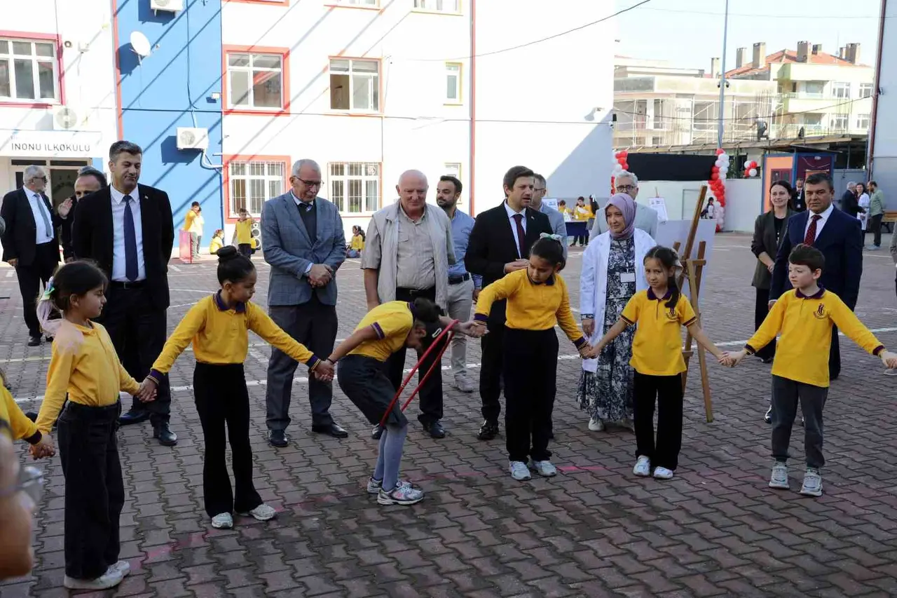 Öğrenciler geleneksel oyunları bu proje ile deneyimledi