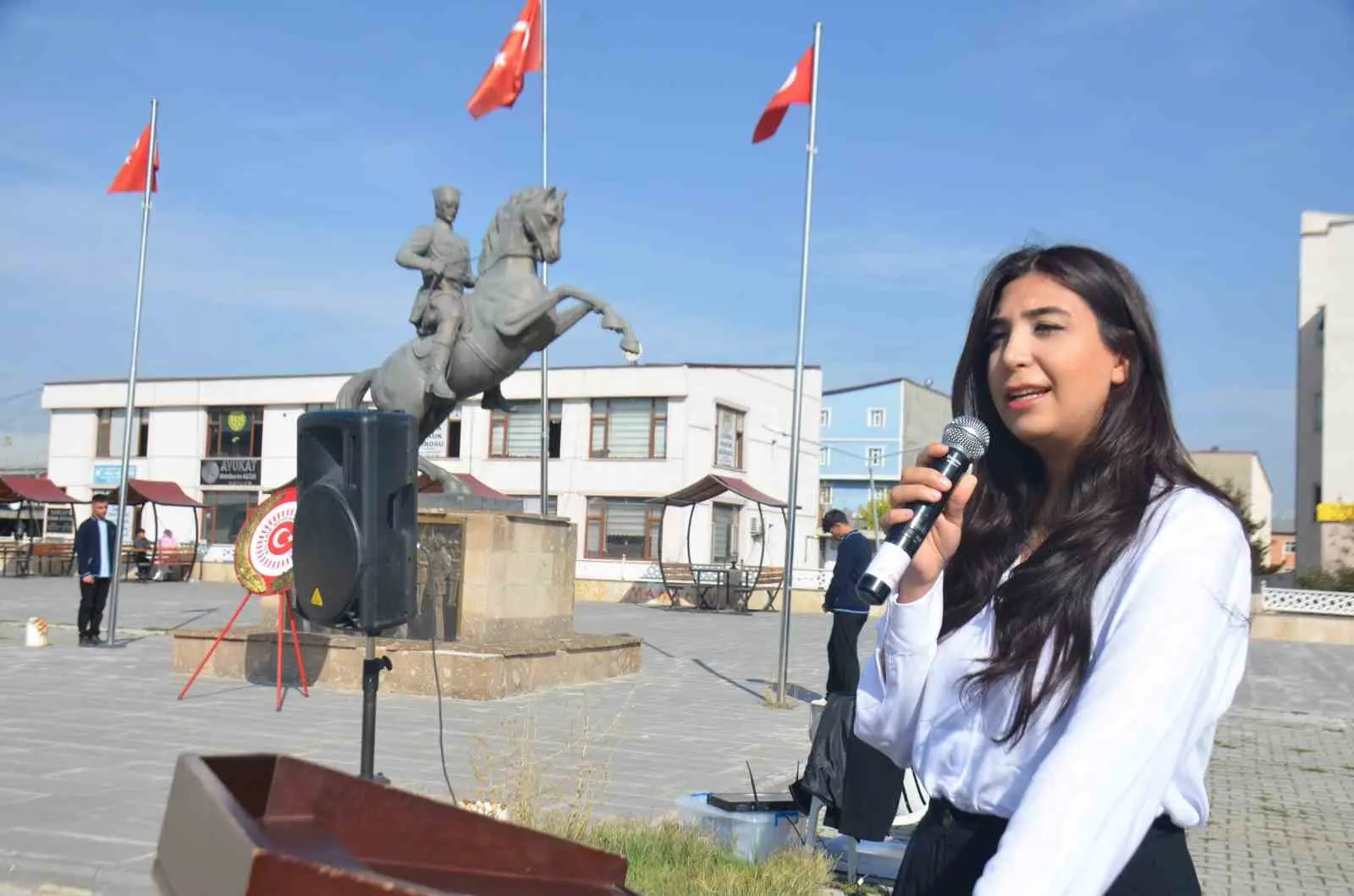 Bulanık’ta muhtarlar günü törenle kutlandı