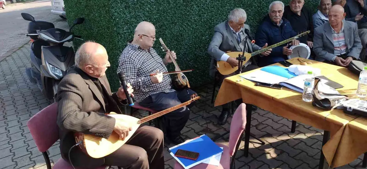 Mahalli sanatçılar Çaycuma’da buluştu