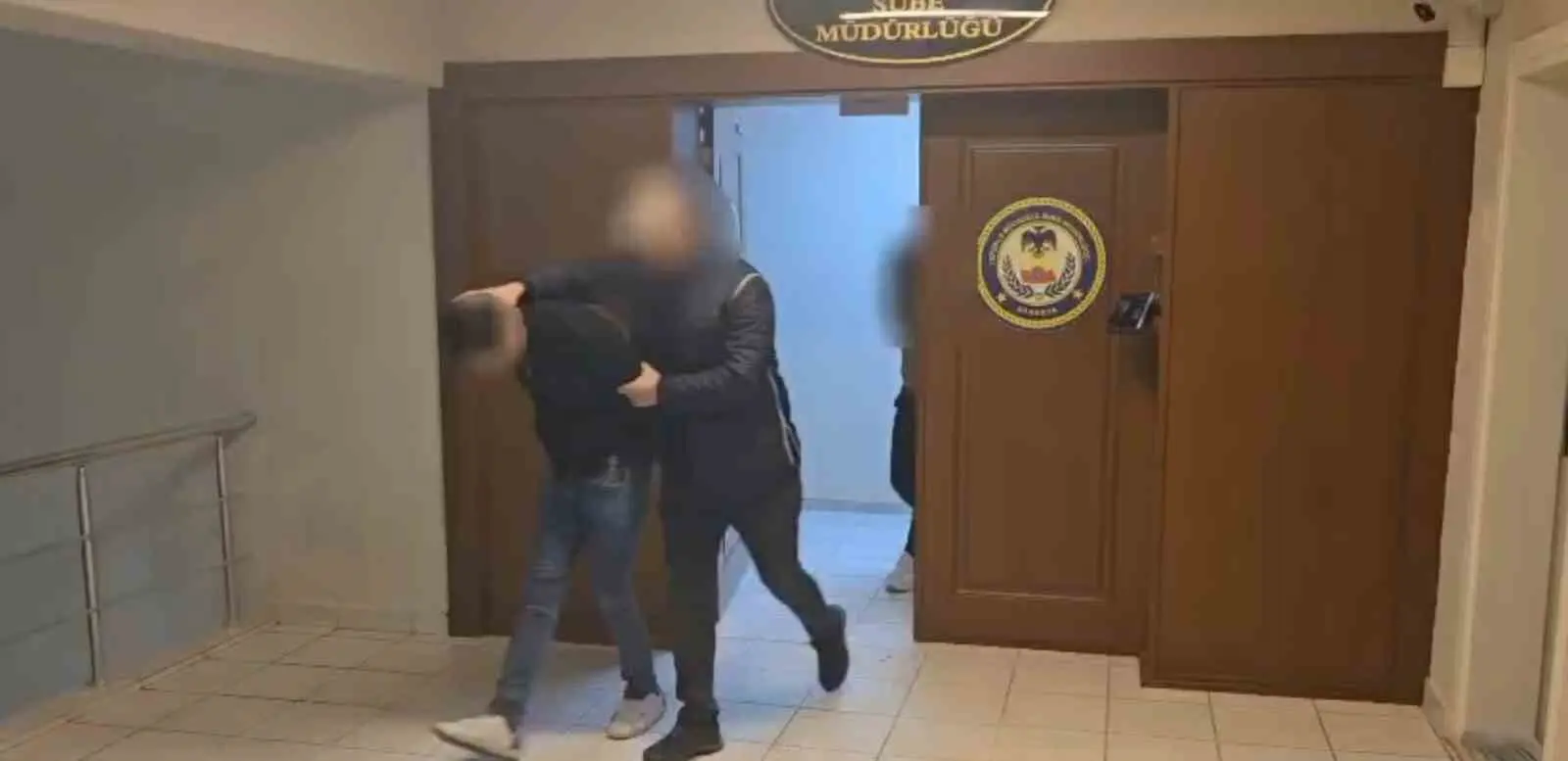 Sakarya’da DEAŞ operasyonu: 2 tutuklama, 2 sınır dışı