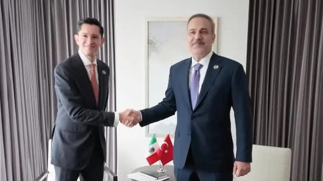 Bakan Fidan, Meksika Dışişleri Bakanı Alvarez ile bir araya geldi