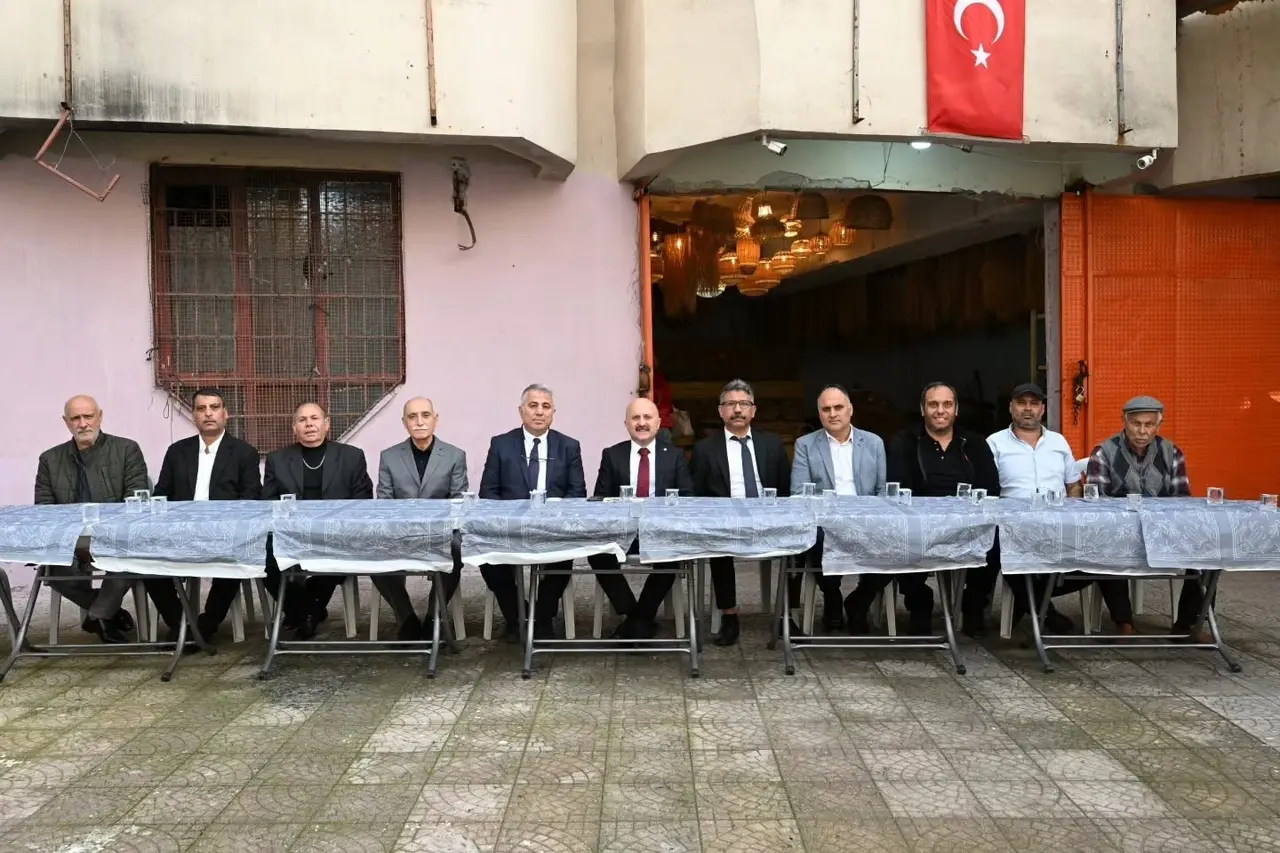 Vali Varol, Ilıcabaşı’nın el emeği geleneğini inceledi