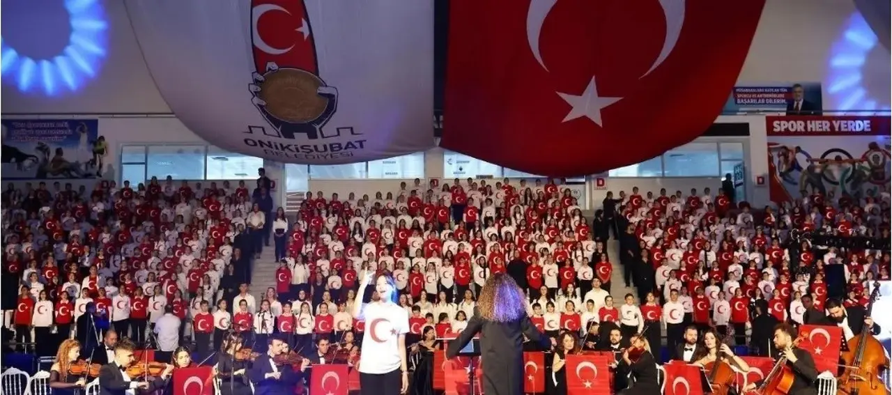 Onikişubat’ta bin 300 öğrenci Cumhuriyet için aynı sahnede buluşacak