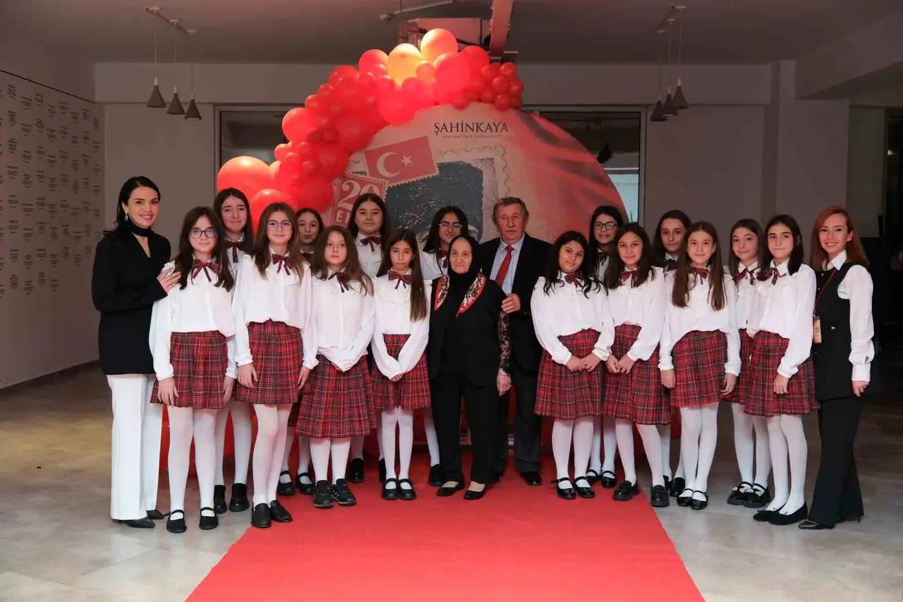 Cumhuriyetin 103. yılı Şahinkaya’da coşkuyla kutlandı