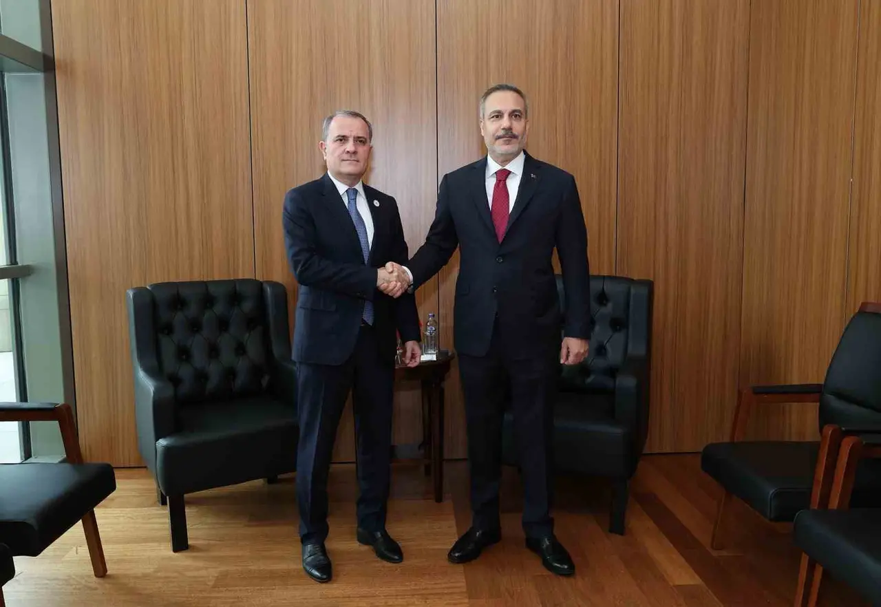 Bakan Fidan, Azerbaycanlı mevkidaşı Bayramov ile görüştü