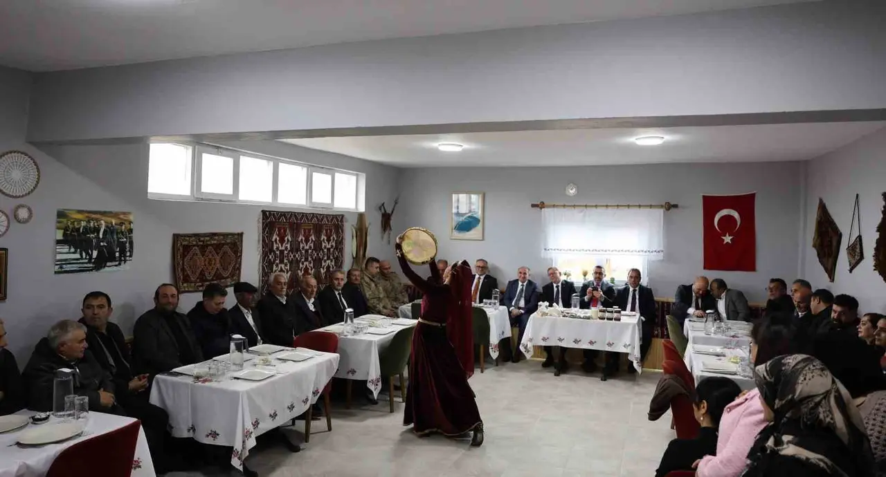 Kars’ta kadın girişimcilerin üretim gücünü artıracak yeni hizmet binası açıldı
