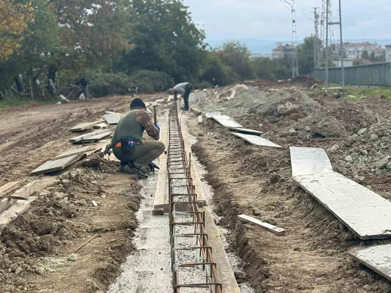 Taşköprü Belediyesi’nin bisiklet yolu projesinde çalışmalar sürüyor