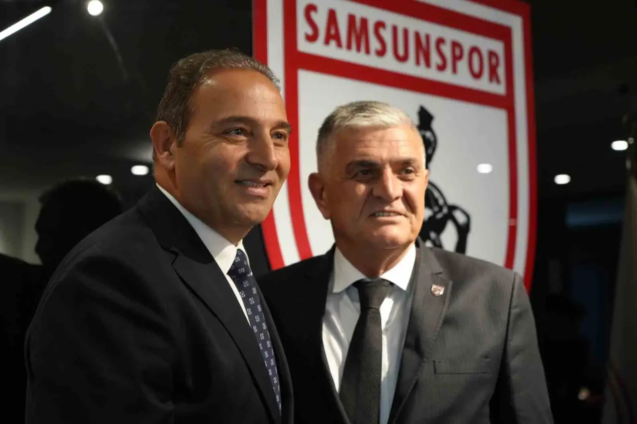 Fuat Çapa: "Samsunspor gerekirse devre arasında yeni bir takım kurar"