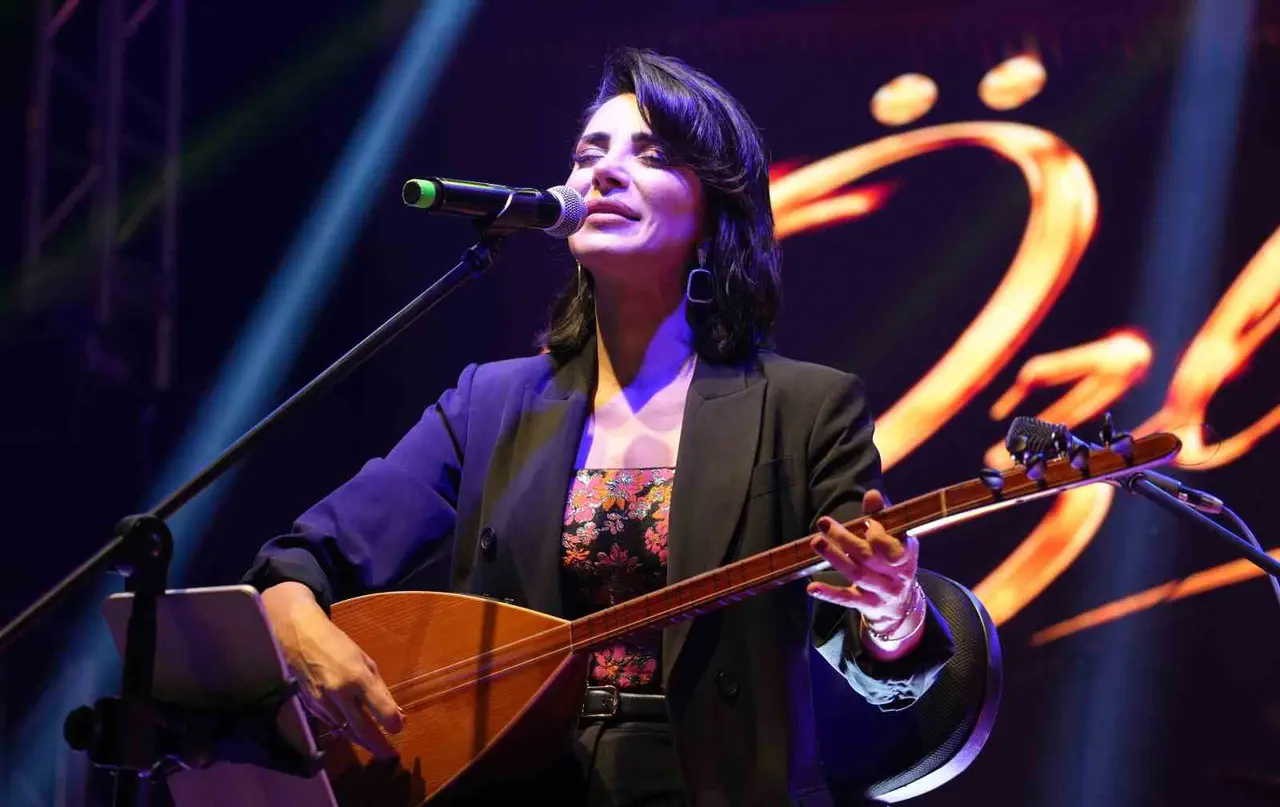 Kırıkkale’de Cumhuriyet Bayramı kutlamalarında Özlem Özdil sahne aldı